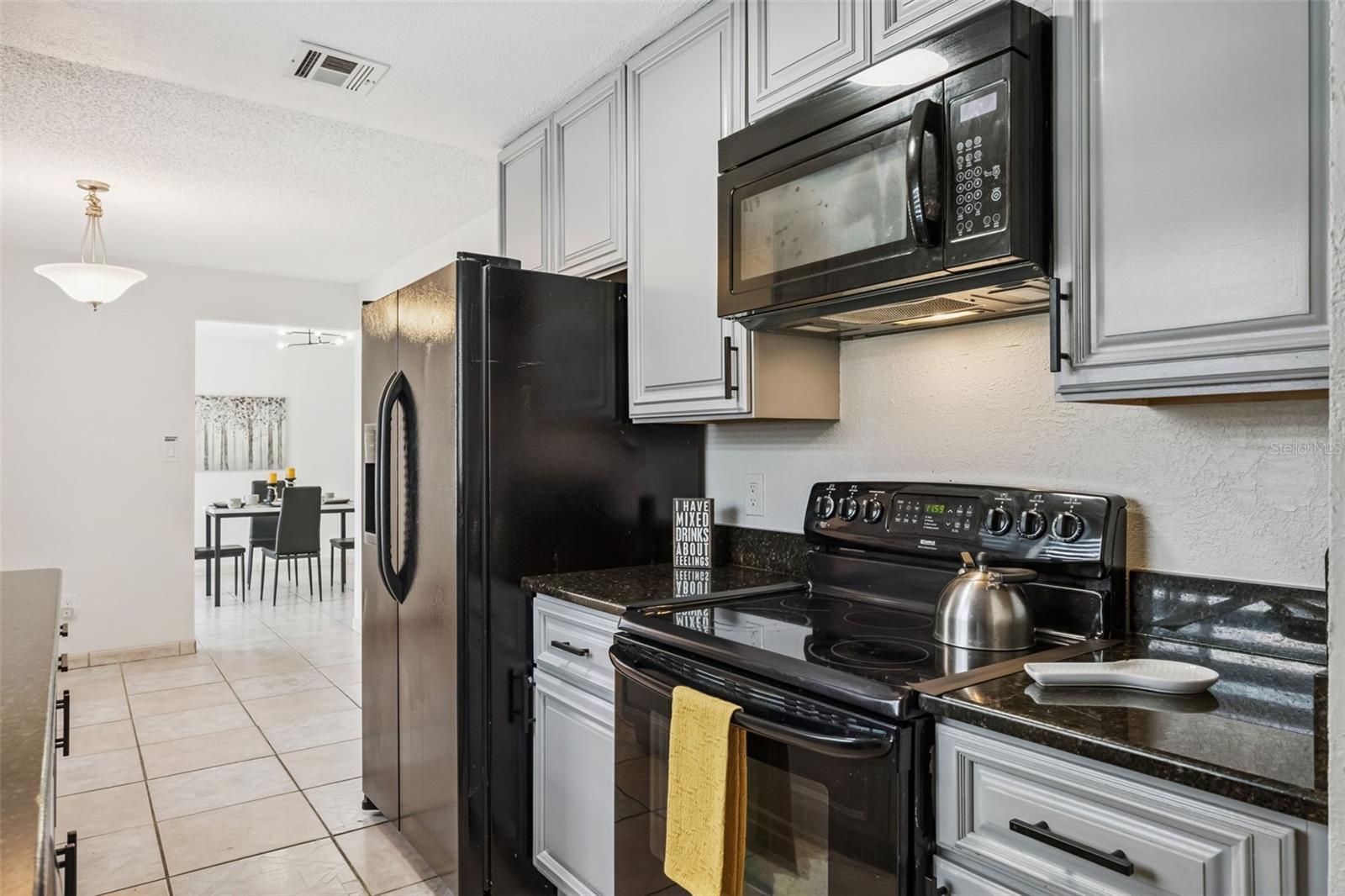 Image 16 of 46 For 8453 Mattituck Circle