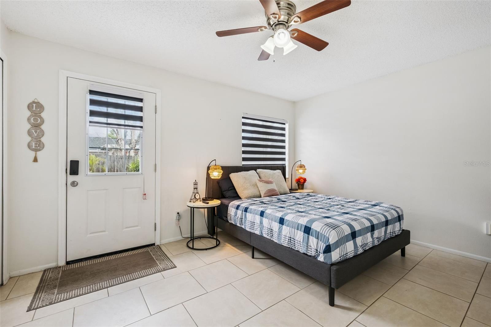 Image 19 of 46 For 8453 Mattituck Circle
