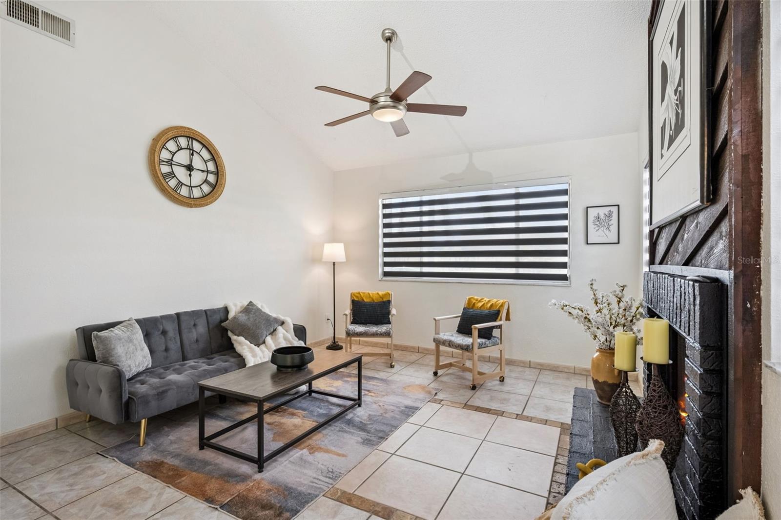 Image 8 of 46 For 8453 Mattituck Circle