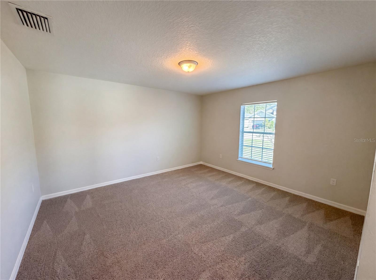 Image 12 of 26 For 31008 Satinleaf Run