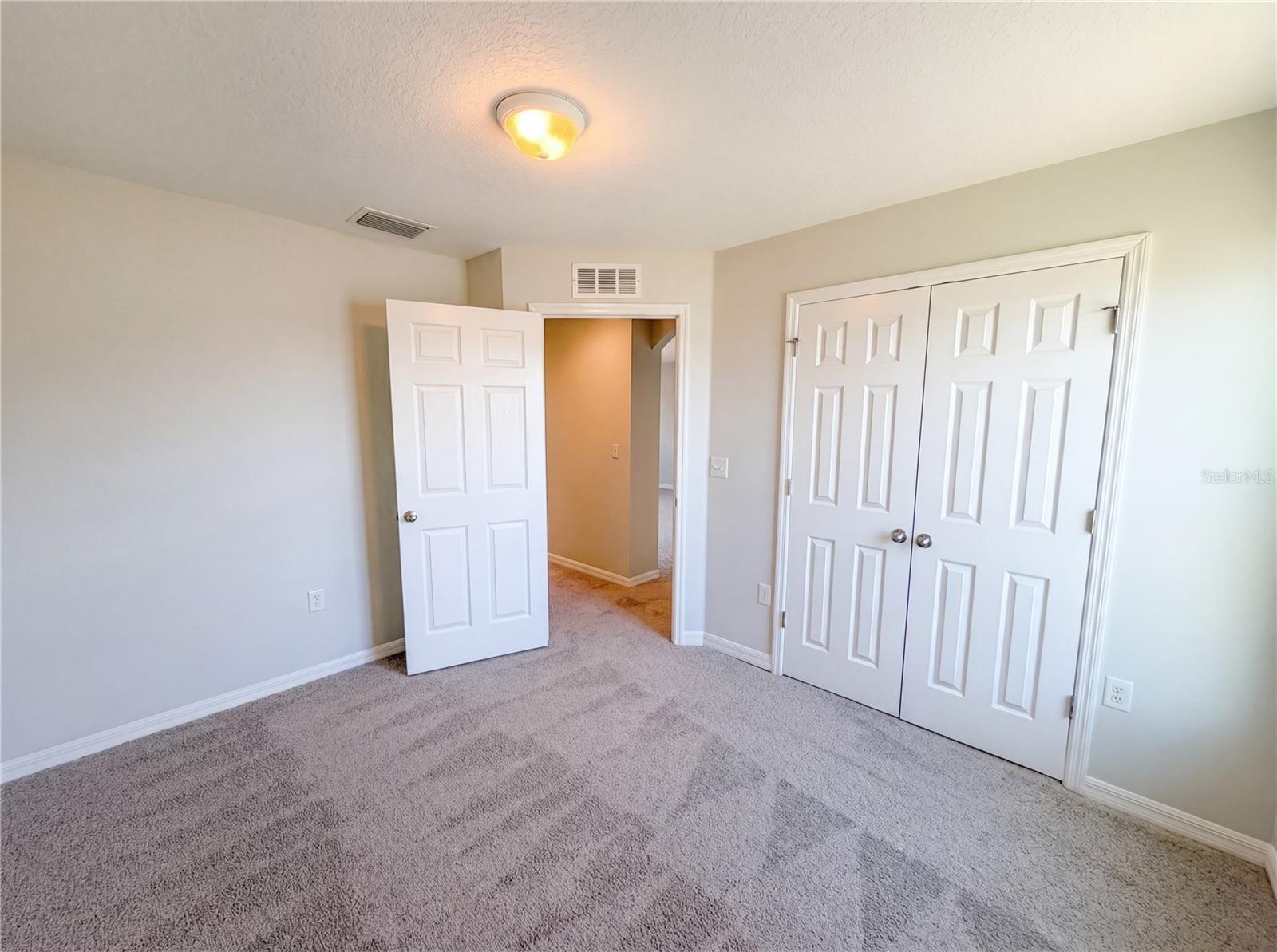 Image 17 of 26 For 31008 Satinleaf Run