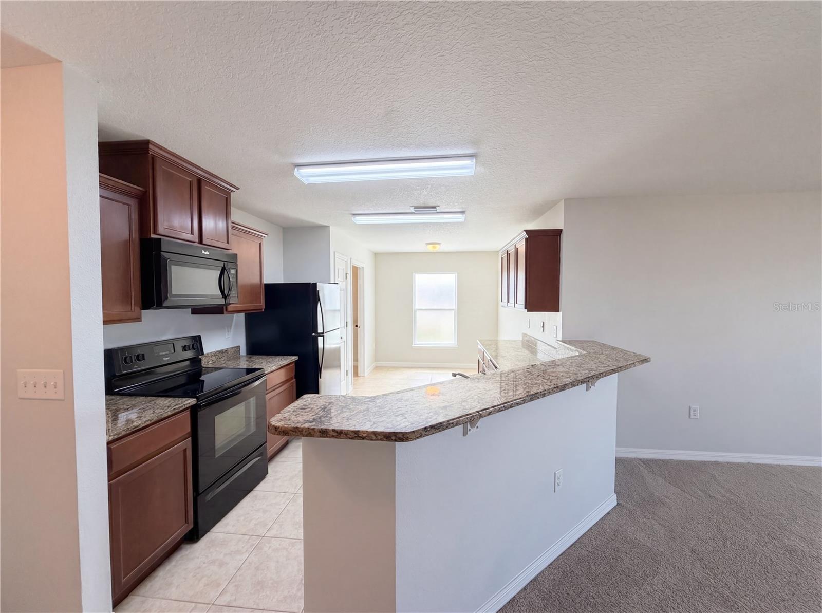 Image 9 of 26 For 31008 Satinleaf Run