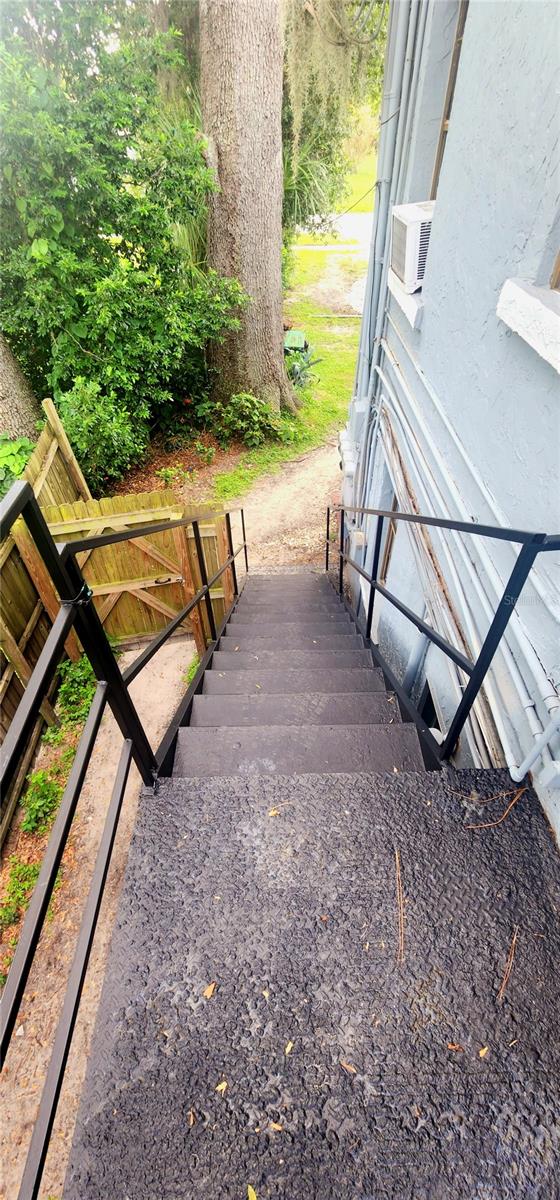 Image 4 of 11 For 301 Avenue B  4