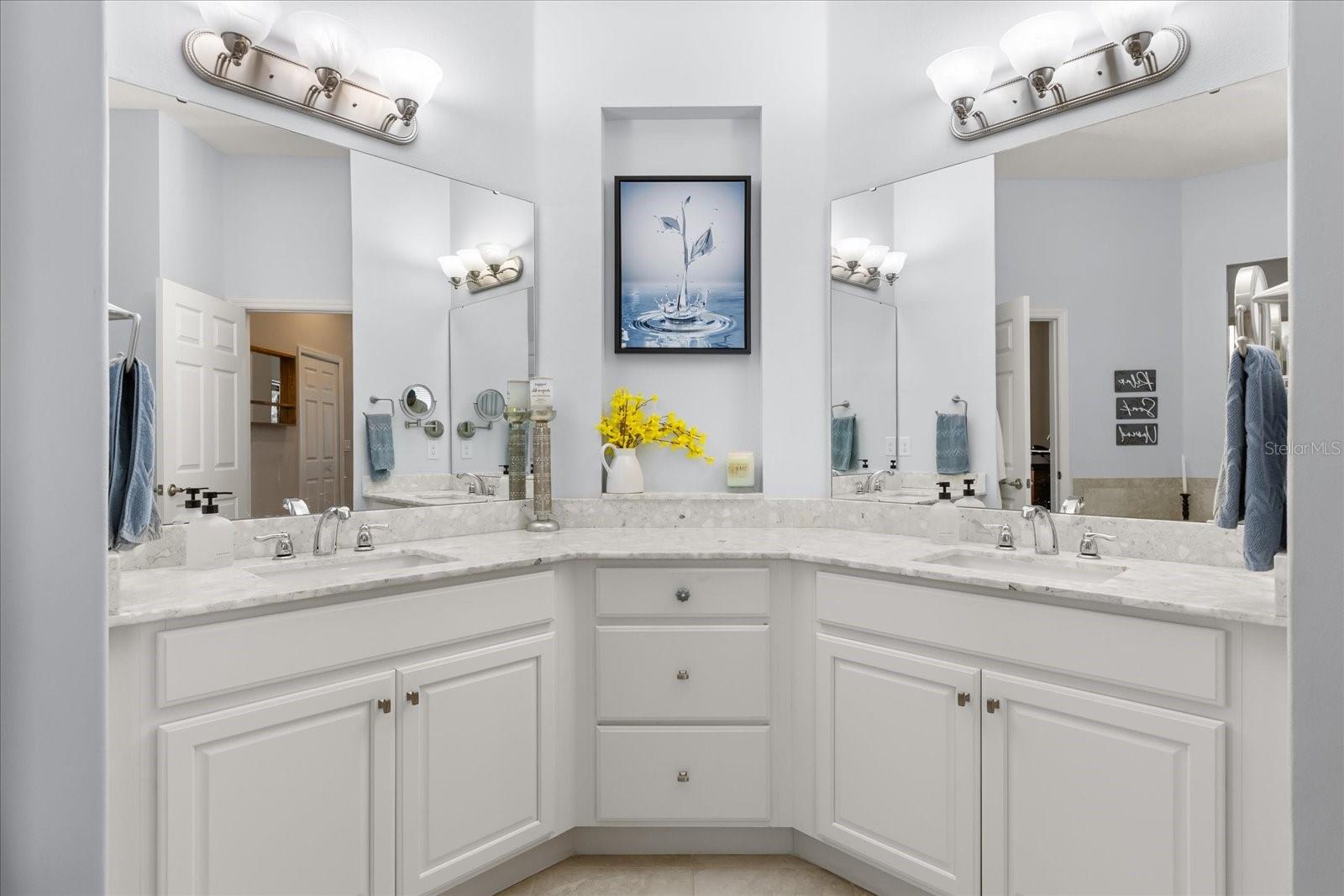 Image 18 of 33 For 2472 Pawtucket Pass