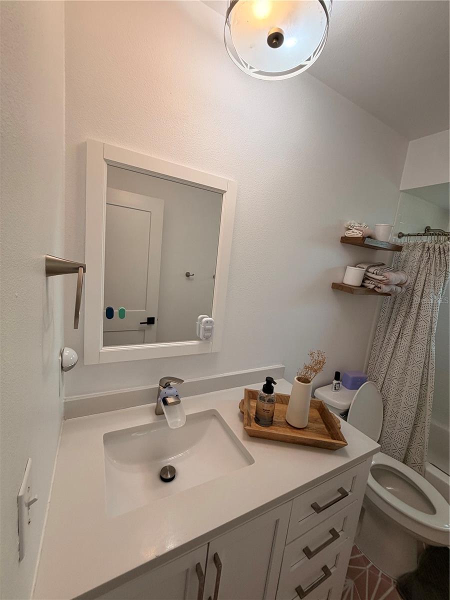 Image 21 of 27 For 9504 Cannon Drive