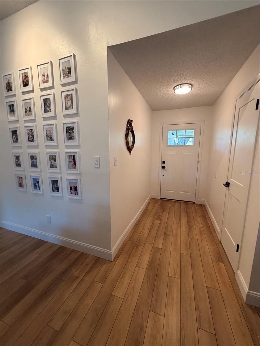 Image 4 of 27 For 9504 Cannon Drive