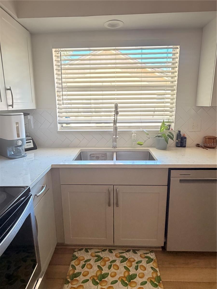 Image 9 of 27 For 9504 Cannon Drive