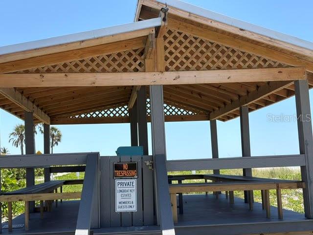 Image 19 of 50 For 581 Rountree Drive