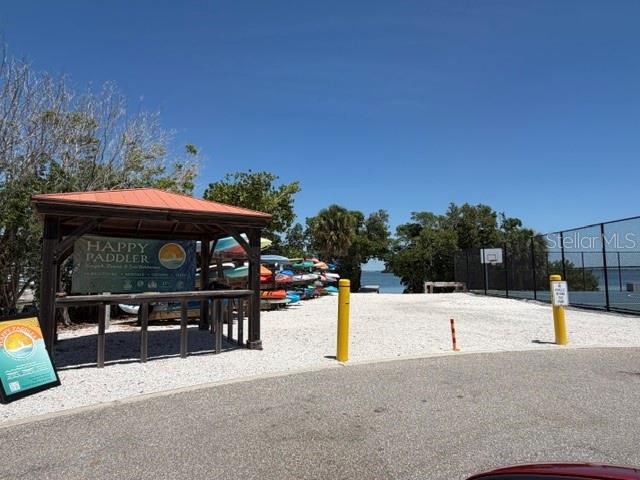 Image 35 of 50 For 581 Rountree Drive