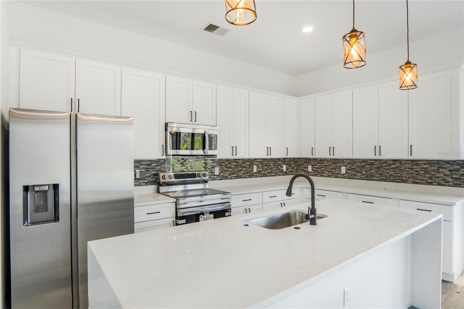 Image 12 of 65 For 2625 175th Loop