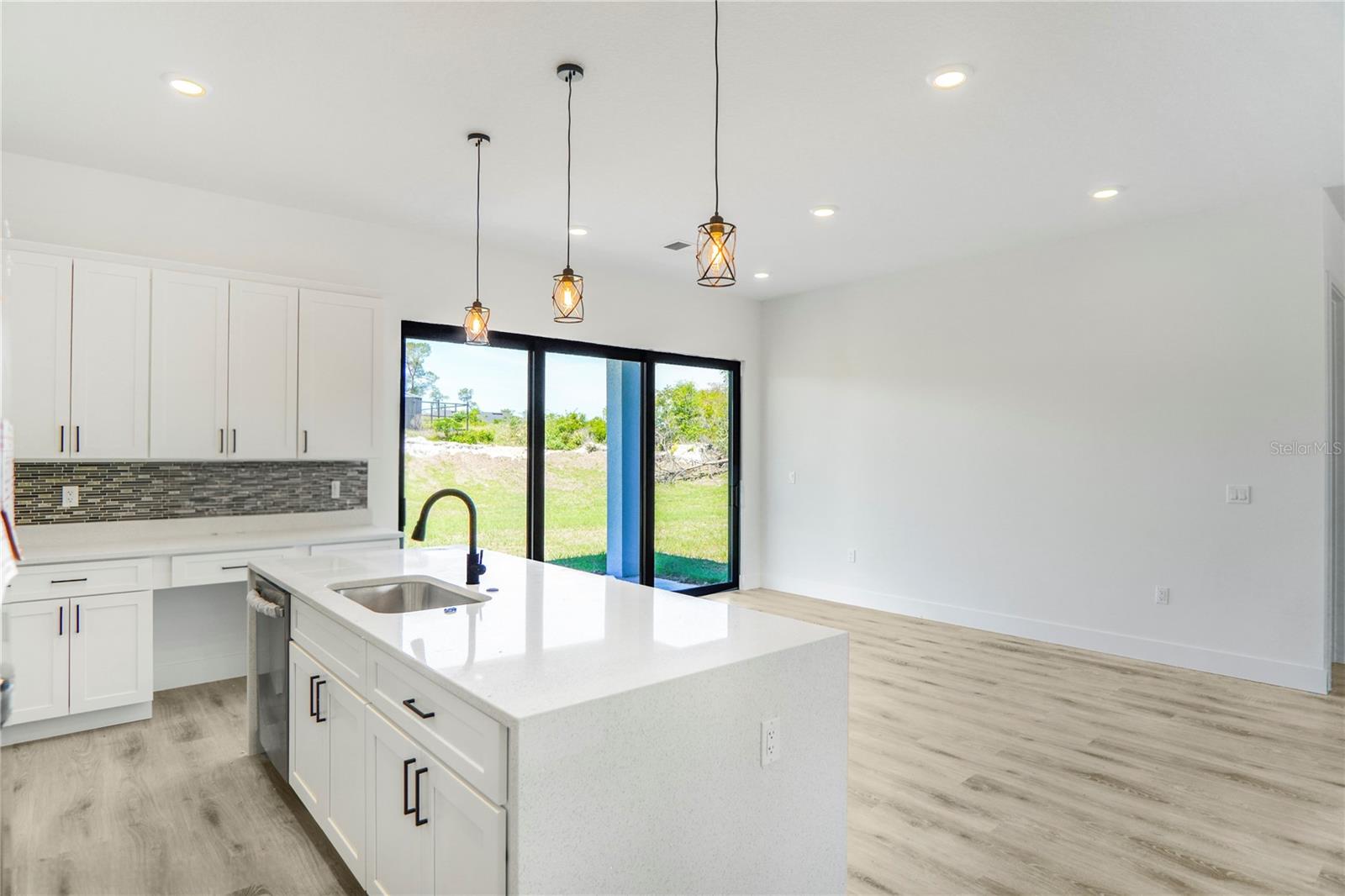 Image 14 of 65 For 2625 175th Loop