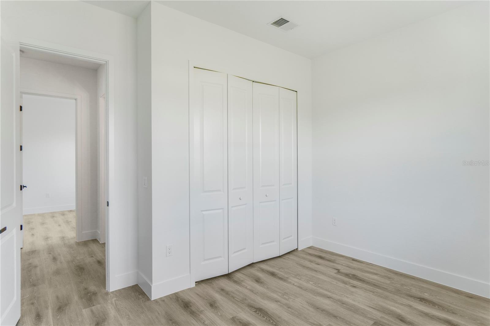 Image 16 of 65 For 2625 175th Loop