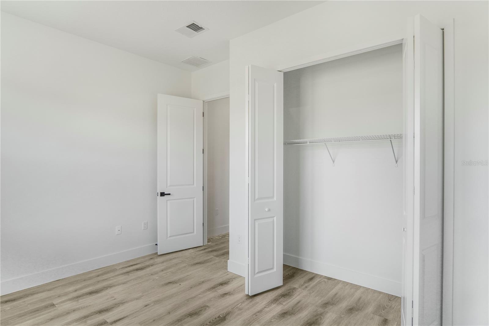 Image 17 of 65 For 2625 175th Loop