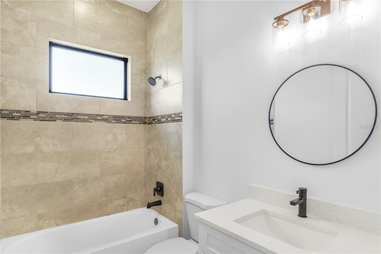 Image 18 of 65 For 2625 175th Loop