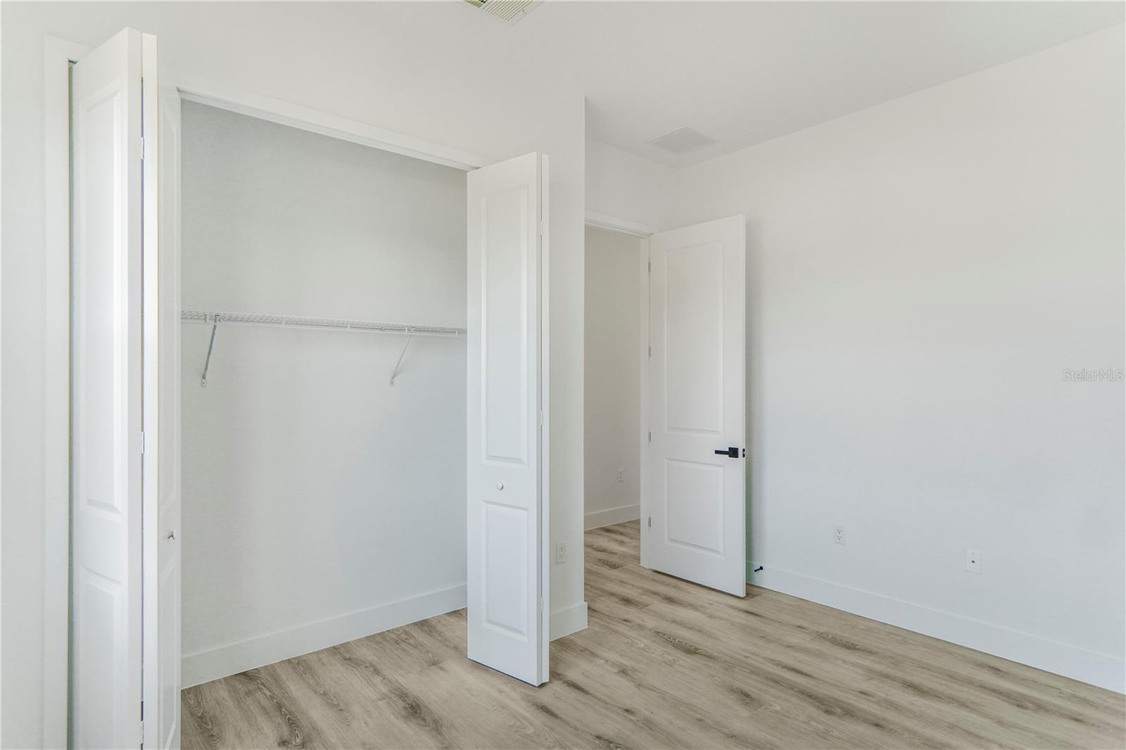 Image 21 of 65 For 2625 175th Loop