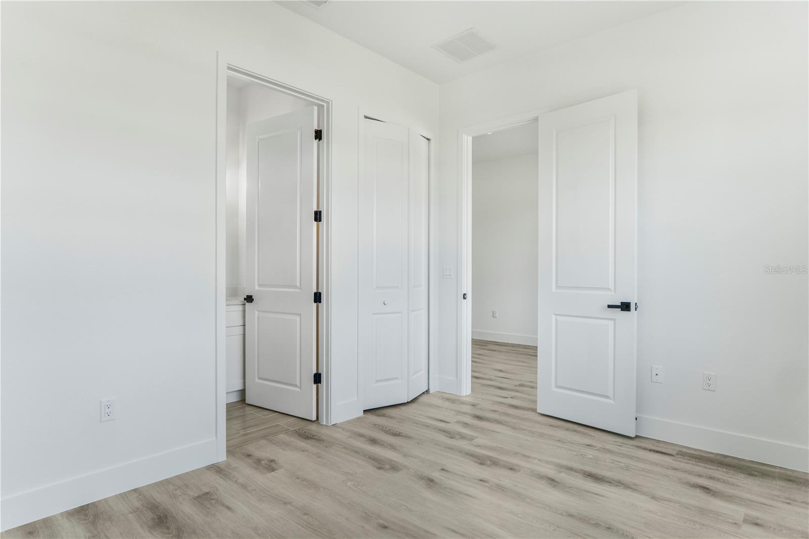 Image 40 of 65 For 2625 175th Loop