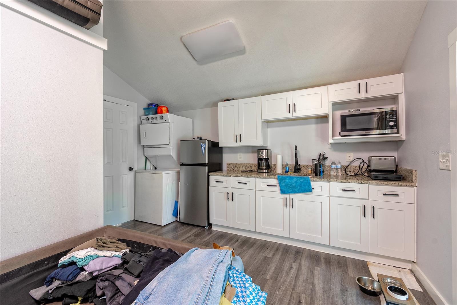 Image 27 of 34 For 714 Wyoming Avenue