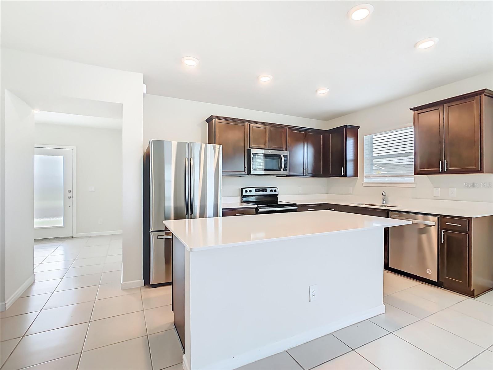 Image 15 of 66 For 1823 Summer Serenity Drive