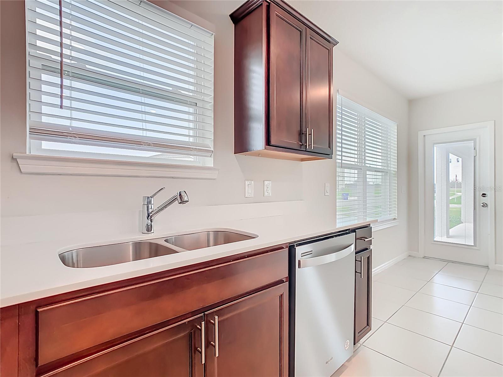 Image 16 of 66 For 1823 Summer Serenity Drive