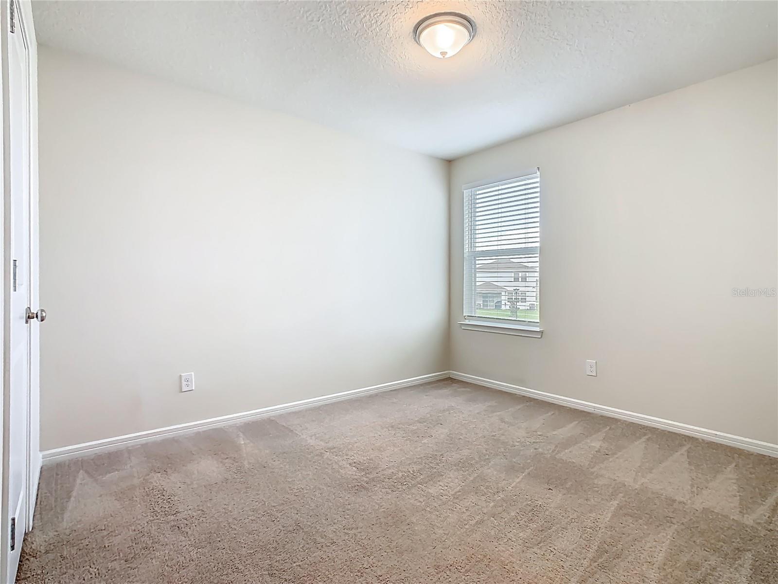 Image 35 of 66 For 1823 Summer Serenity Drive