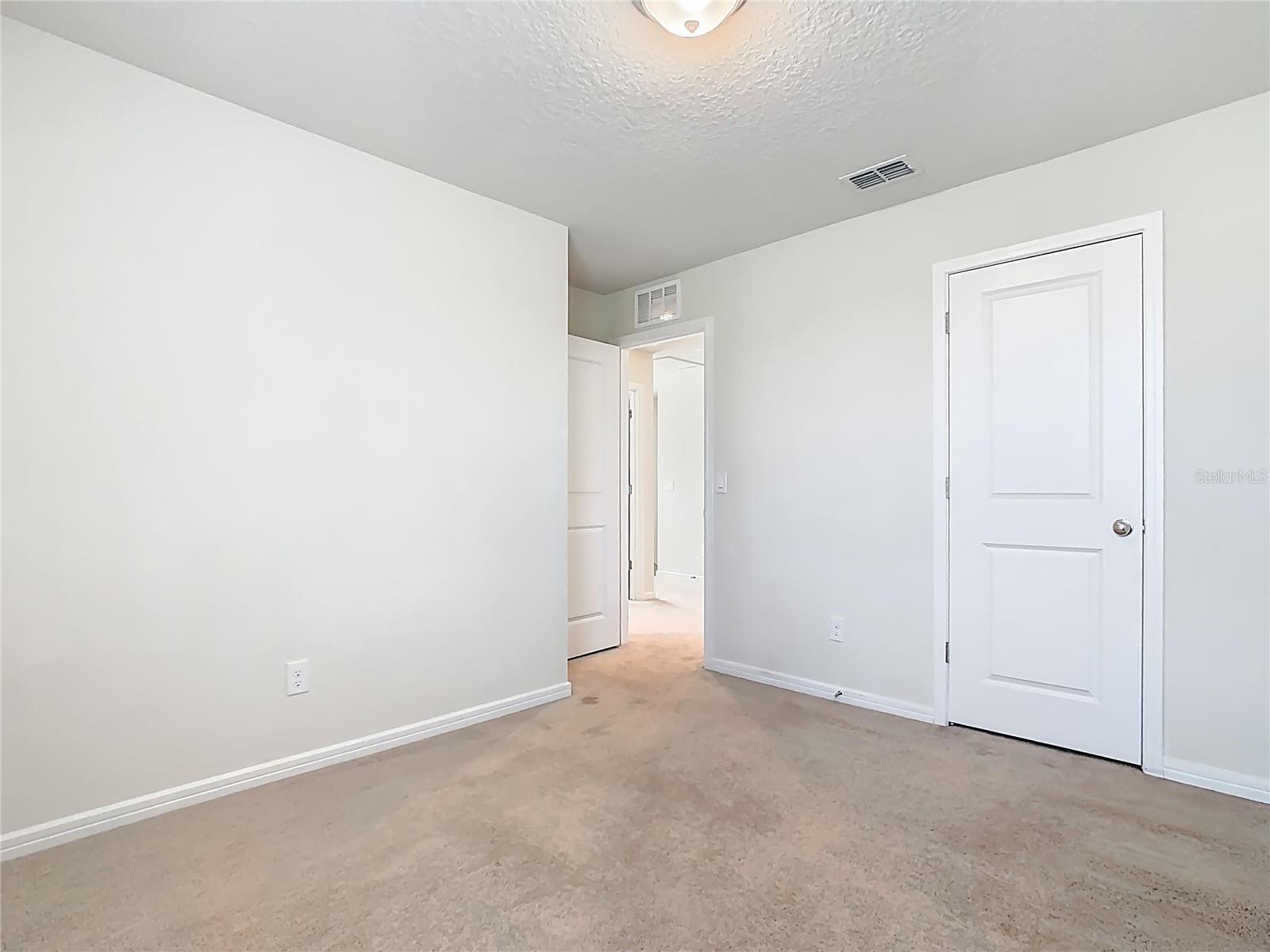 Image 36 of 66 For 1823 Summer Serenity Drive