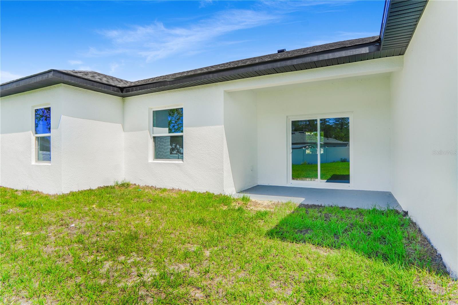 Listing photo id 36 for 3908 171st Lane