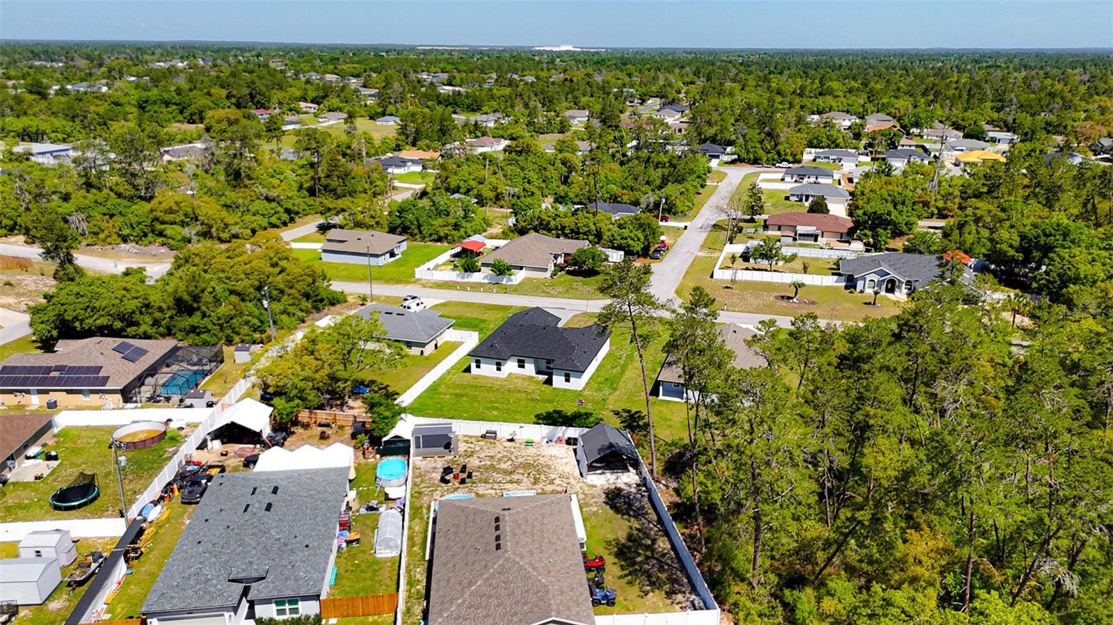 Listing photo id 43 for 3908 171st Lane