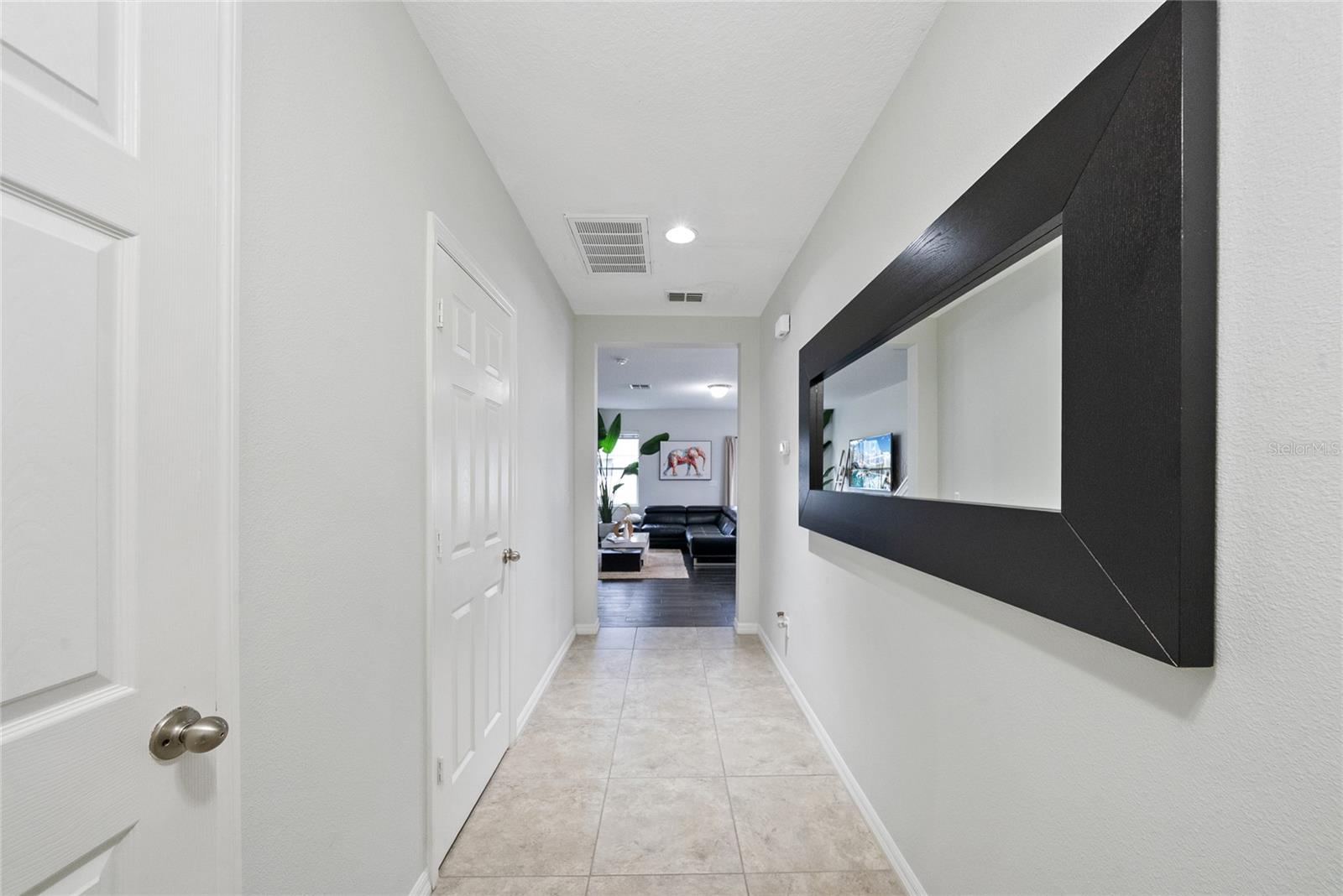 Image 3 of 20 For 2817 Monticello Way