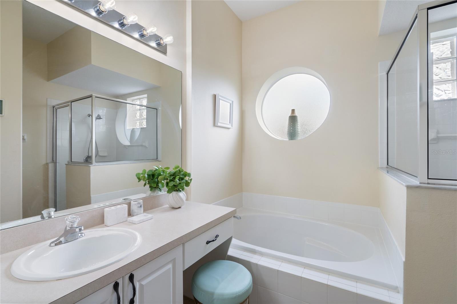 Image 15 of 44 For 730 Brunello Drive