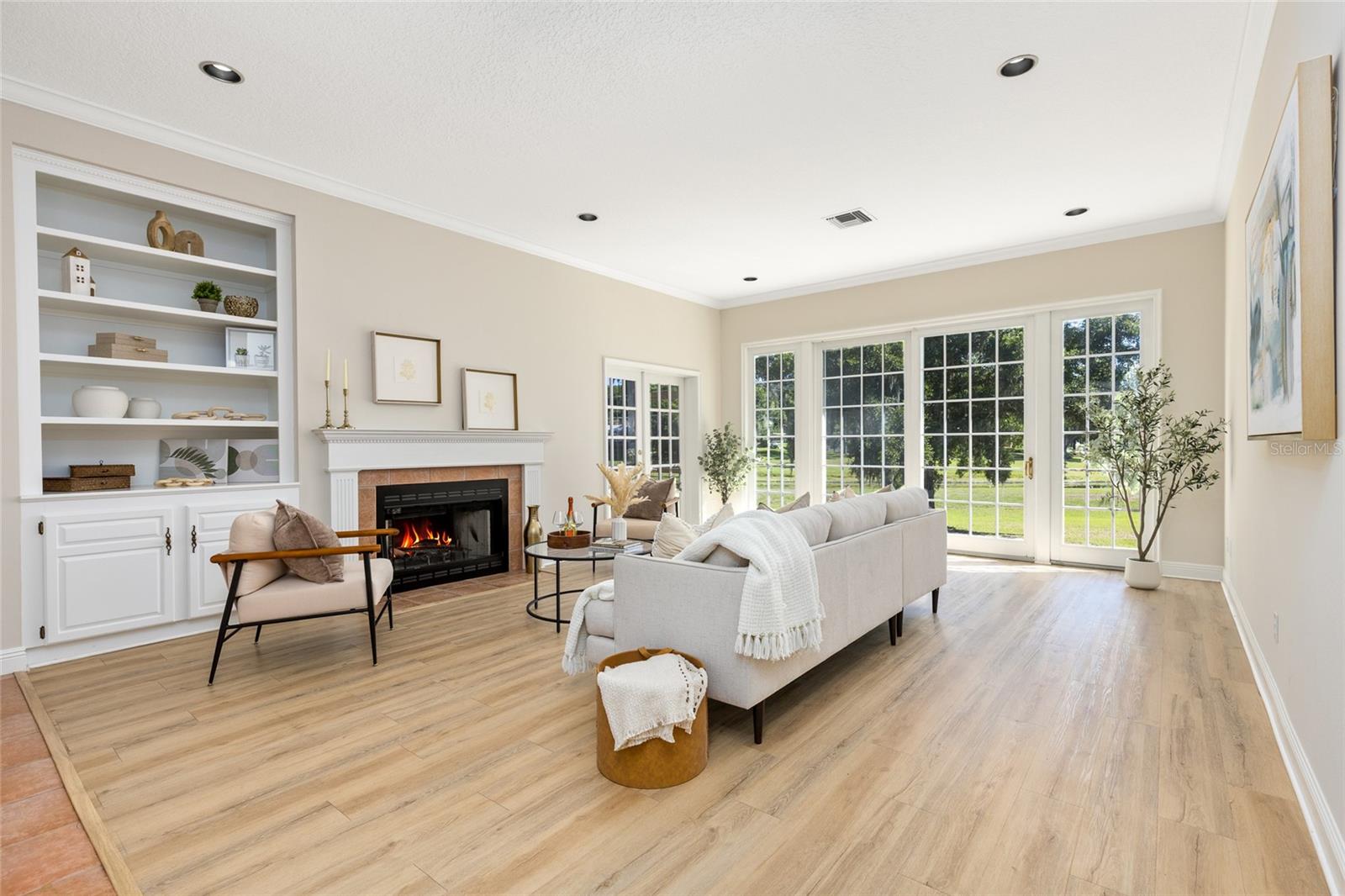 Image 7 of 32 For 2054 Sawgrass Drive