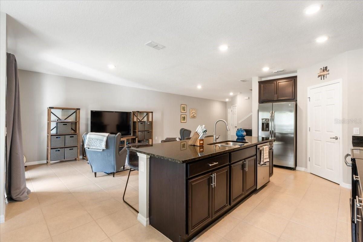 Image 10 of 37 For 3461 Beau Road