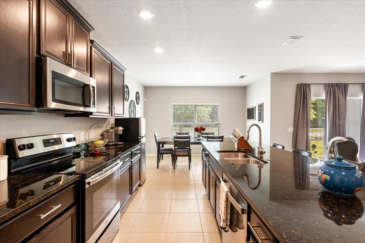 Image 12 of 37 For 3461 Beau Road