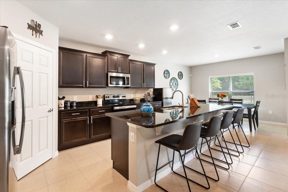 Image 13 of 37 For 3461 Beau Road