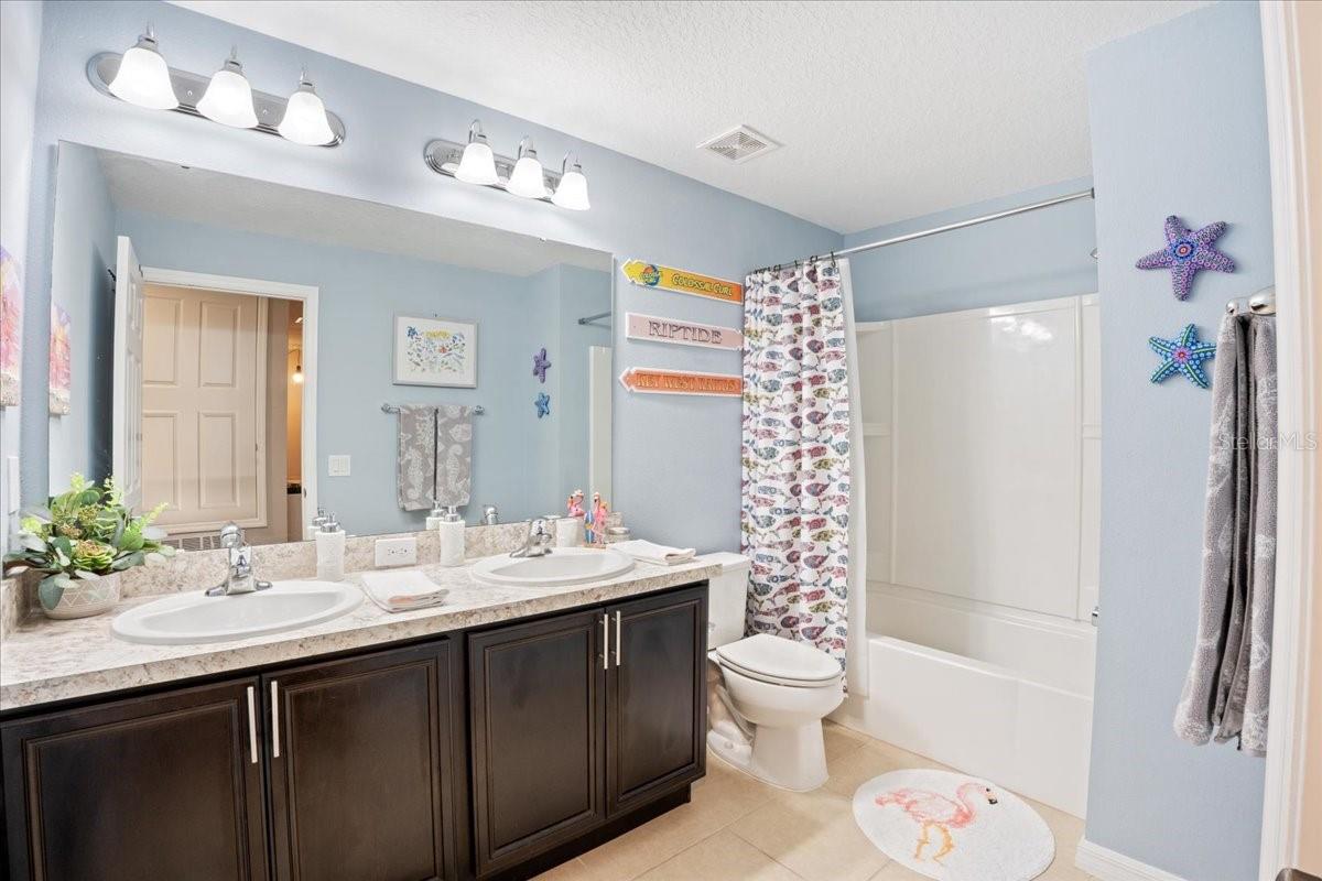 Image 24 of 37 For 3461 Beau Road