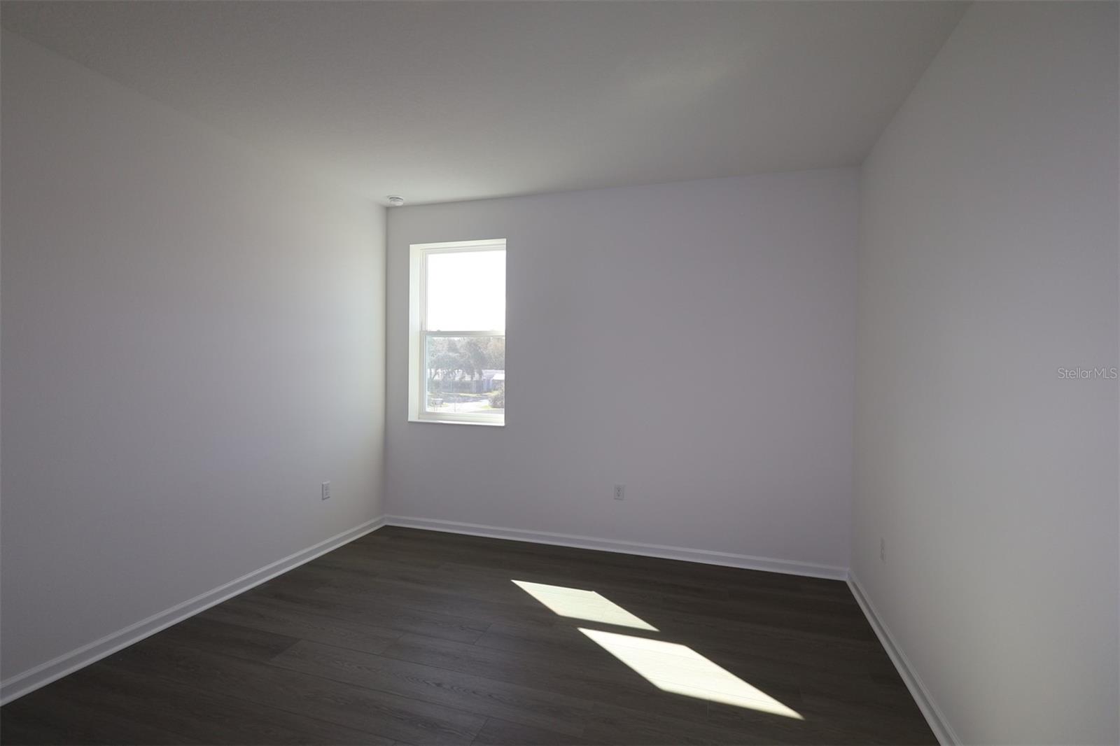 Image 11 of 19 For 3758 Artic Den Lane