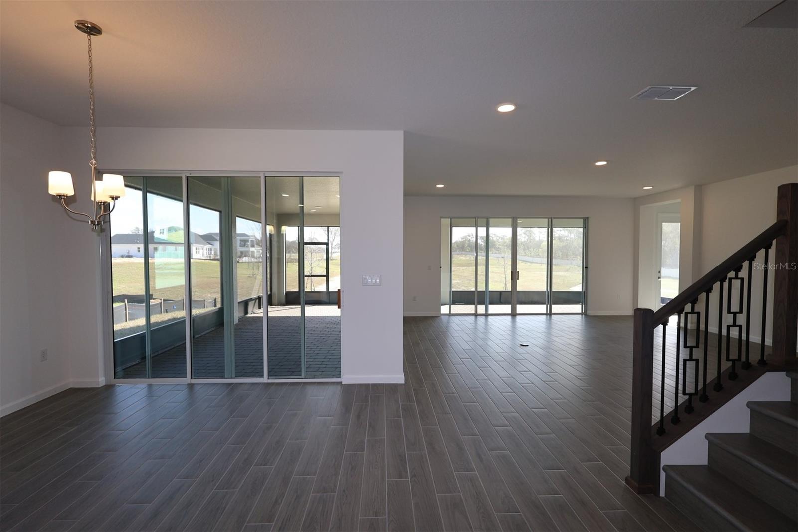 Image 4 of 19 For 3758 Artic Den Lane