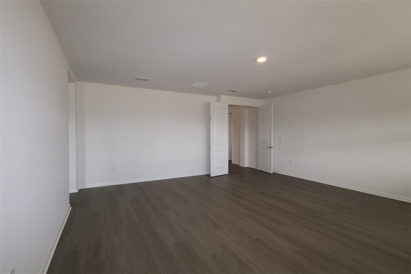 Image 8 of 19 For 3758 Artic Den Lane