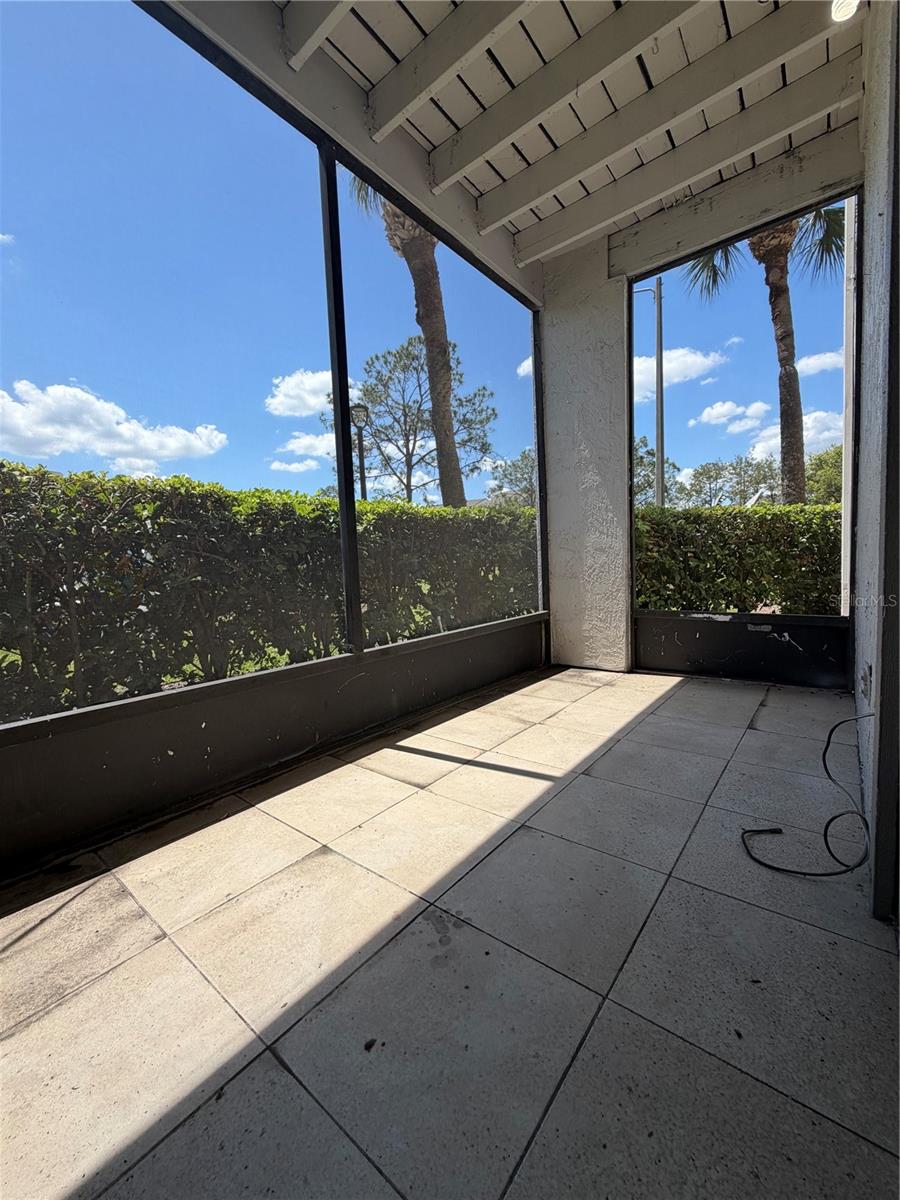 Image 18 of 29 For 2130 Cascades Boulevard # 101