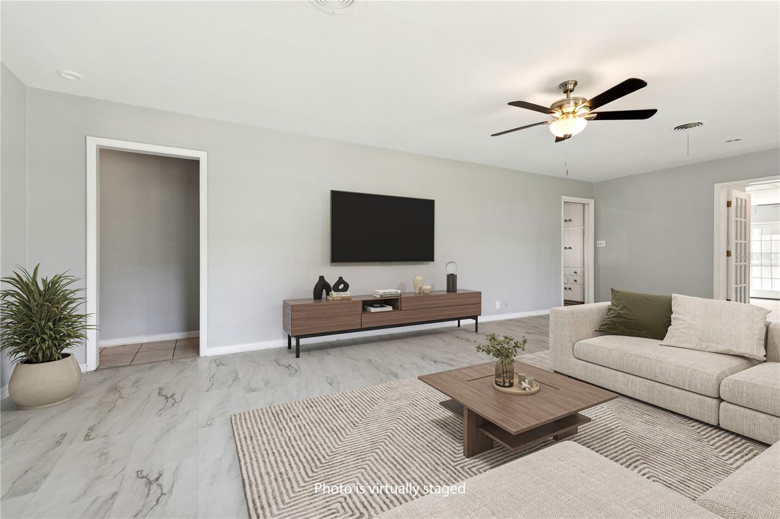 Image 7 of 33 For 606 Briarcliffe Street