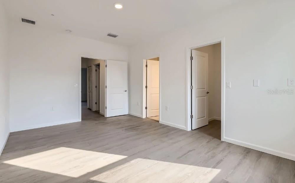 Image 14 of 22 For 1213 Southstation Place  402