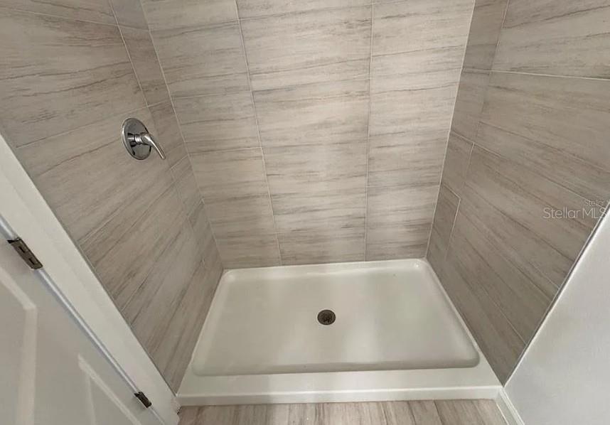 Image 17 of 22 For 1213 Southstation Place  402