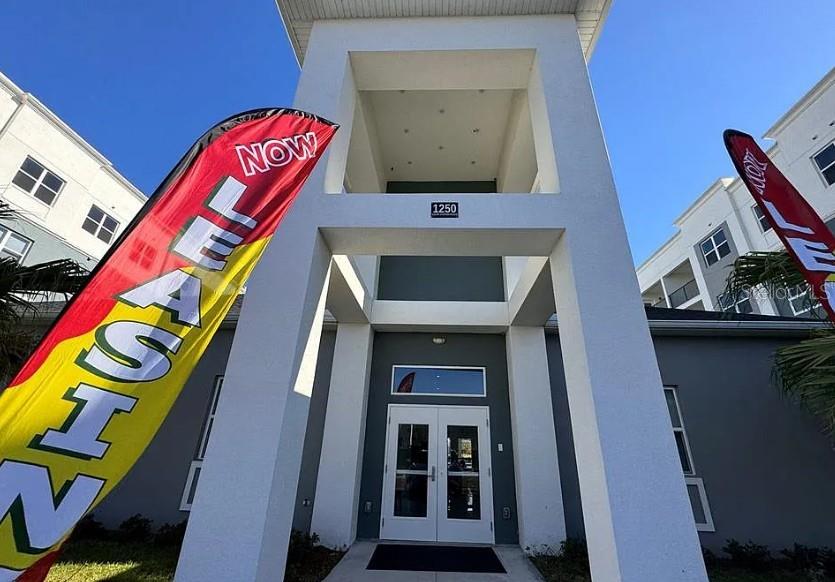 Image 20 of 22 For 1213 Southstation Place  402