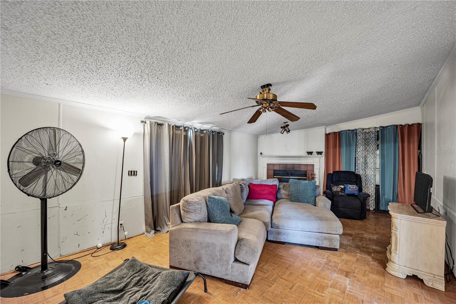 Image 13 of 31 For 12606 Grassy Lake Road