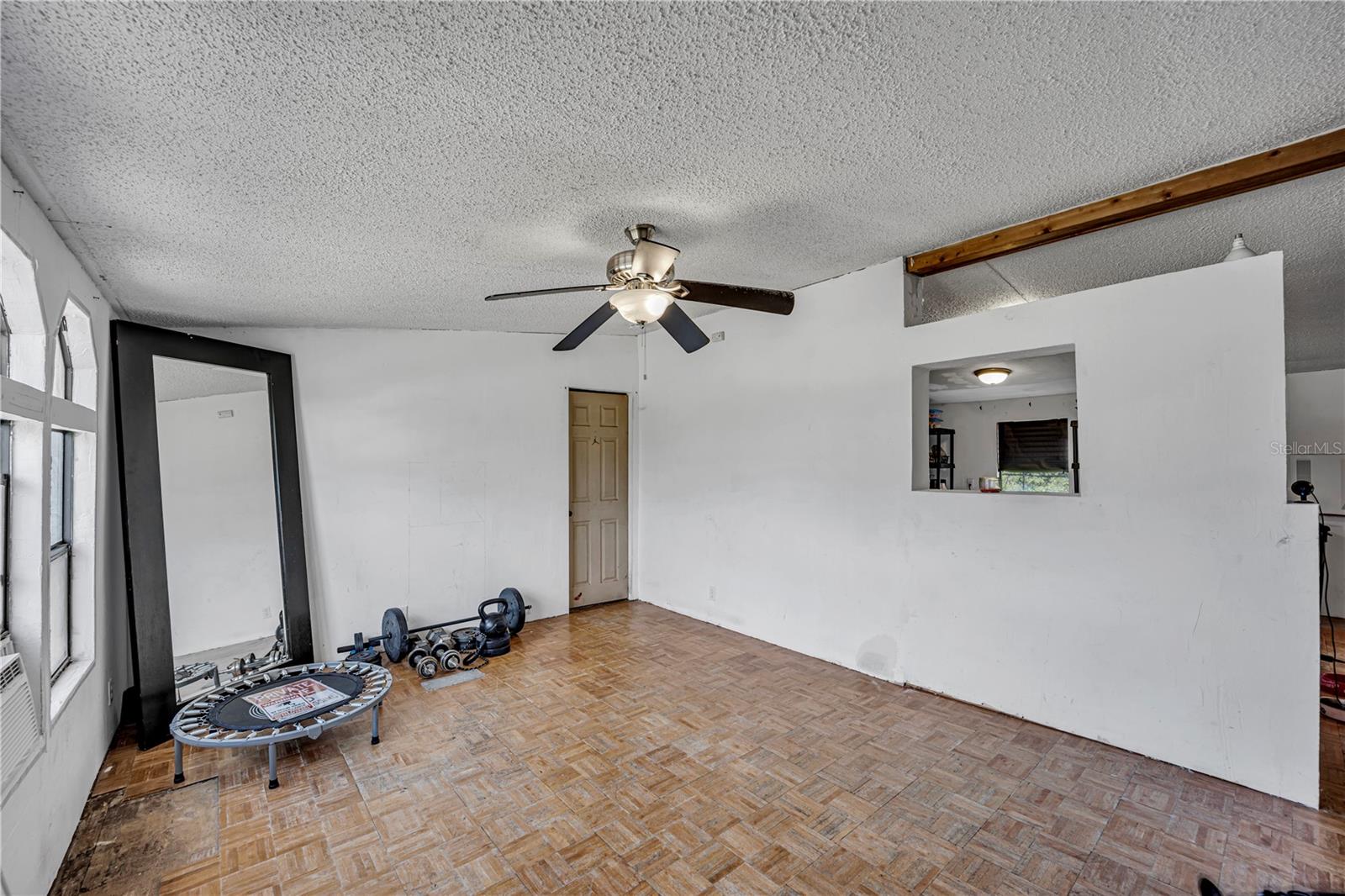 Image 6 of 31 For 12606 Grassy Lake Road