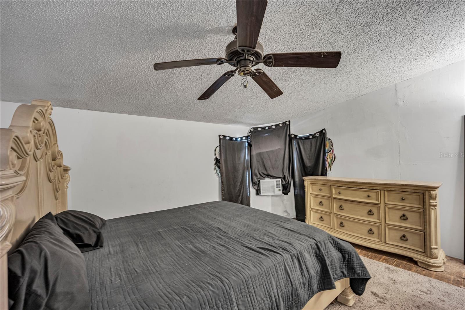 Image 8 of 31 For 12606 Grassy Lake Road