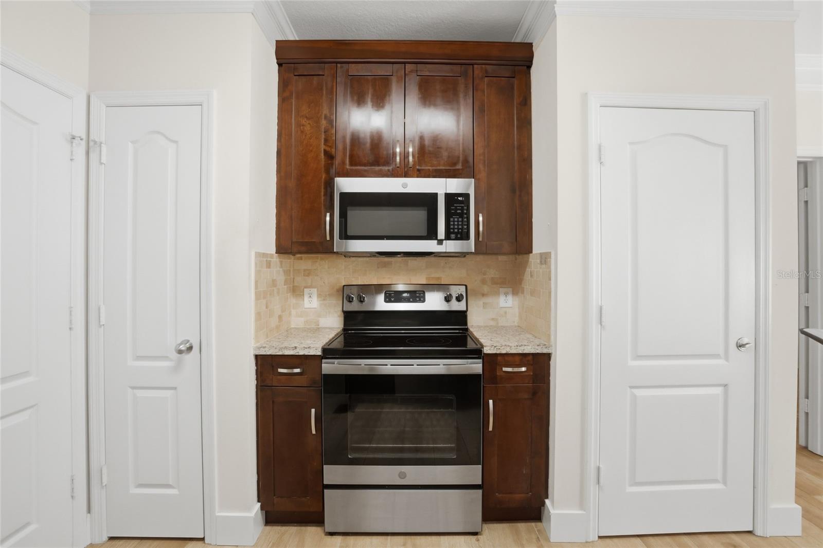 Image 12 of 28 For 8843 Villa View Circle 204