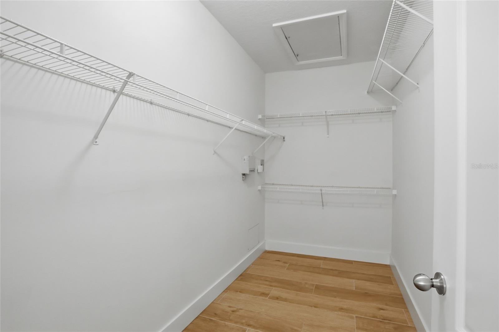 Image 18 of 28 For 8843 Villa View Circle 204