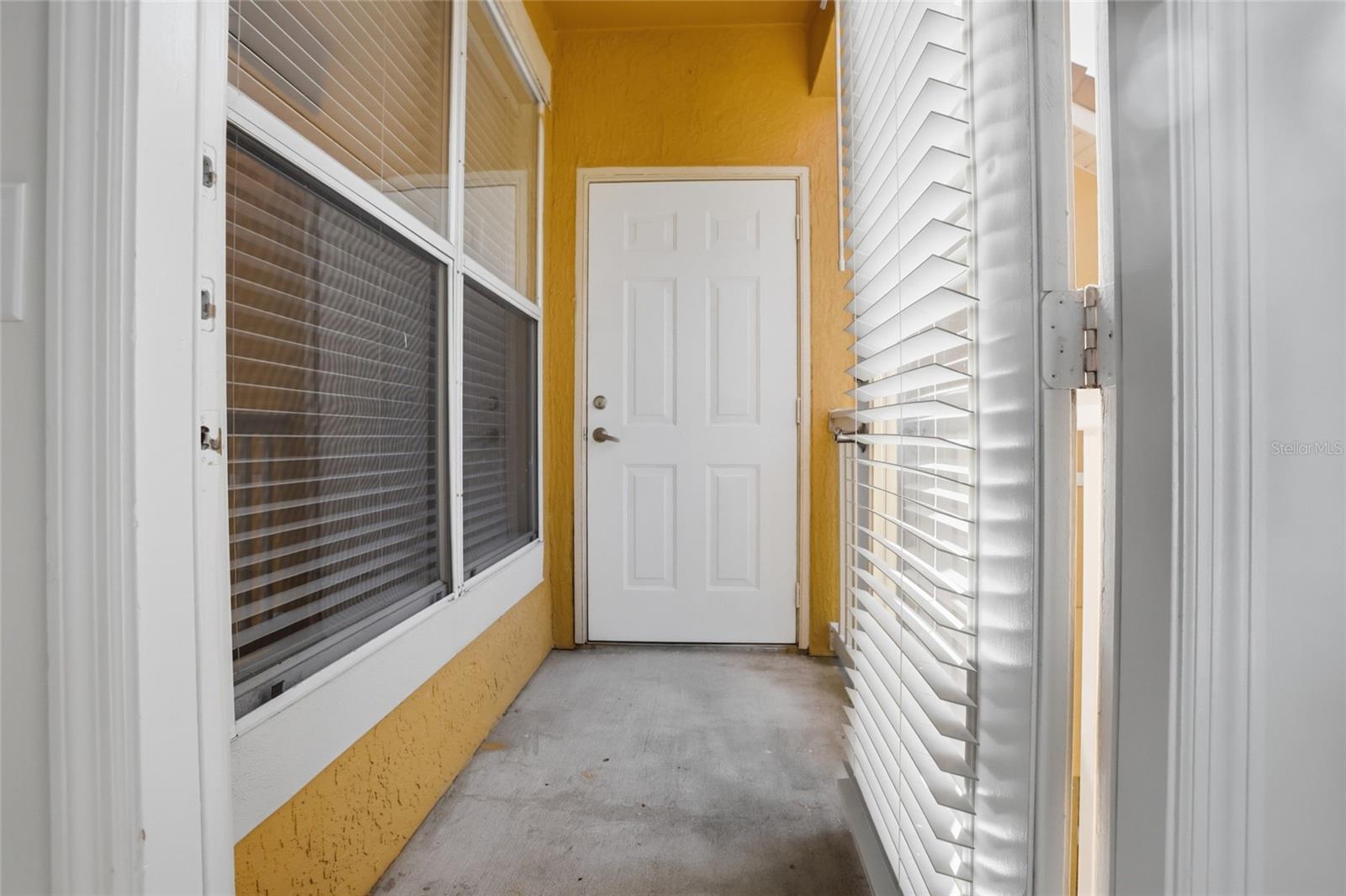 Image 25 of 28 For 8843 Villa View Circle 204