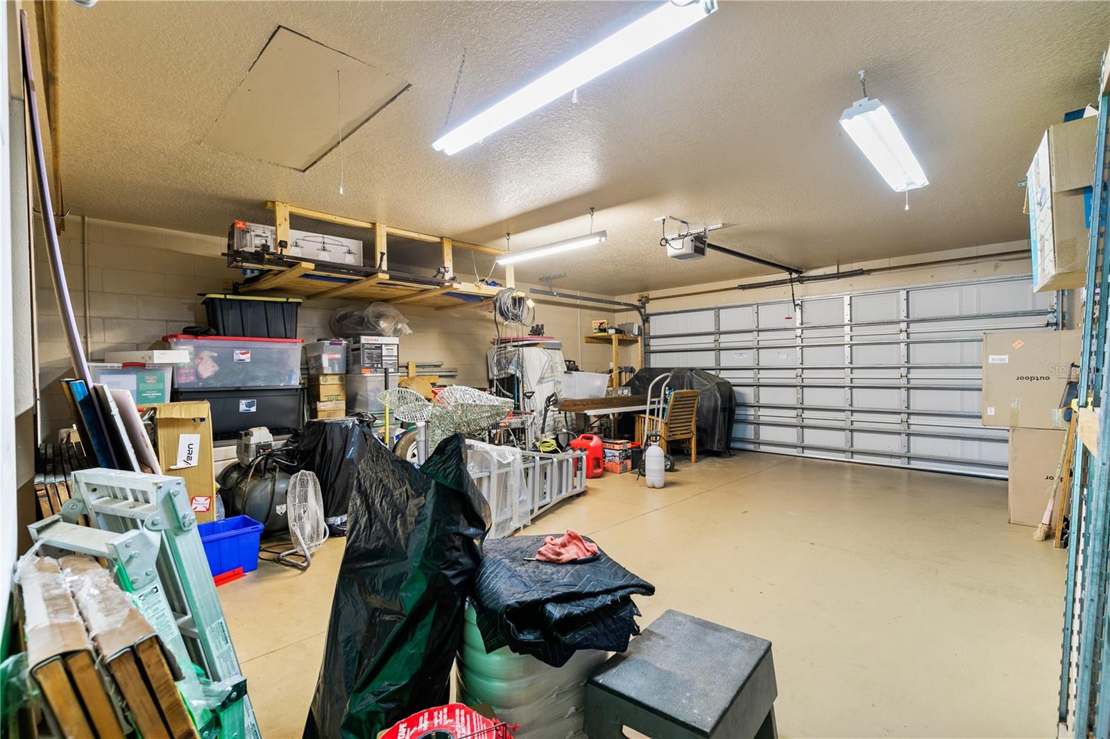 Image 12 of 43 For 4230 Havana Drive