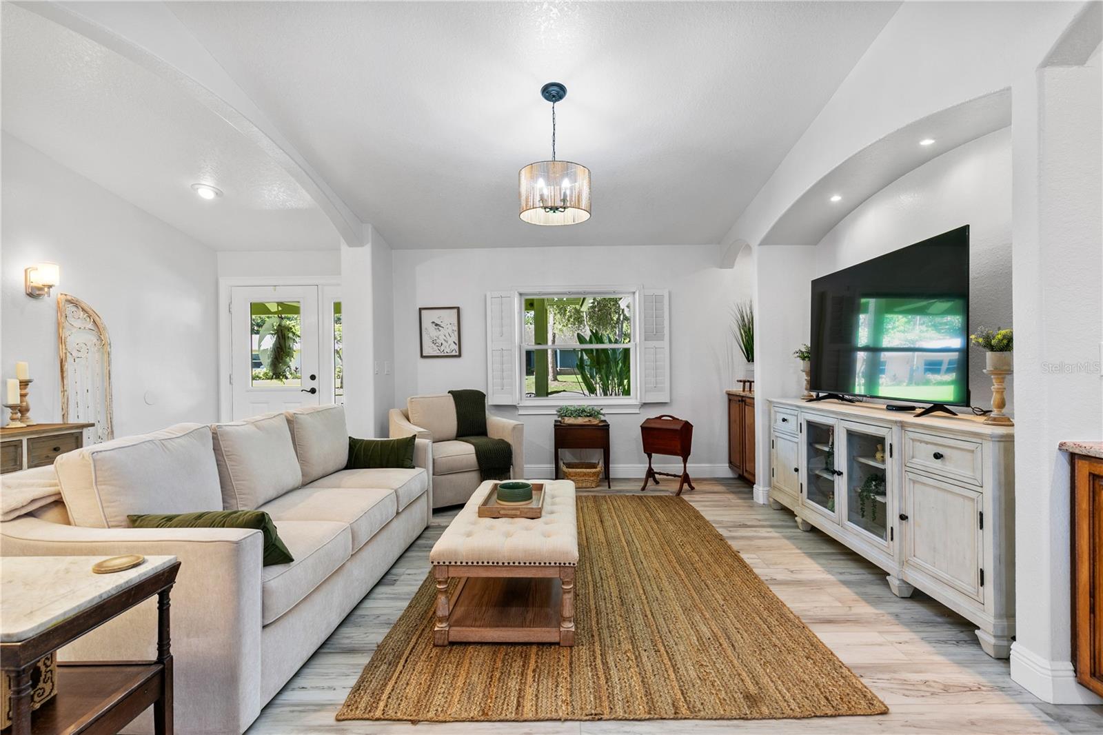 Image 15 of 43 For 4230 Havana Drive